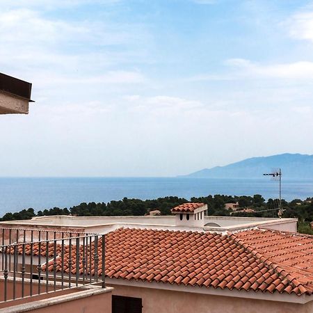 Uncle Leonard'S House Apartment Cala Gonone Exterior photo